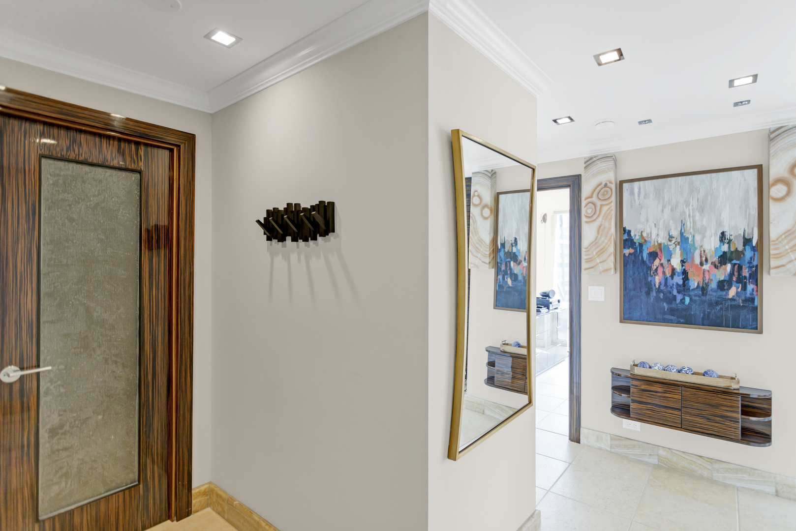 111 E Chestnut Street #24C, Chicago, IL 60611
