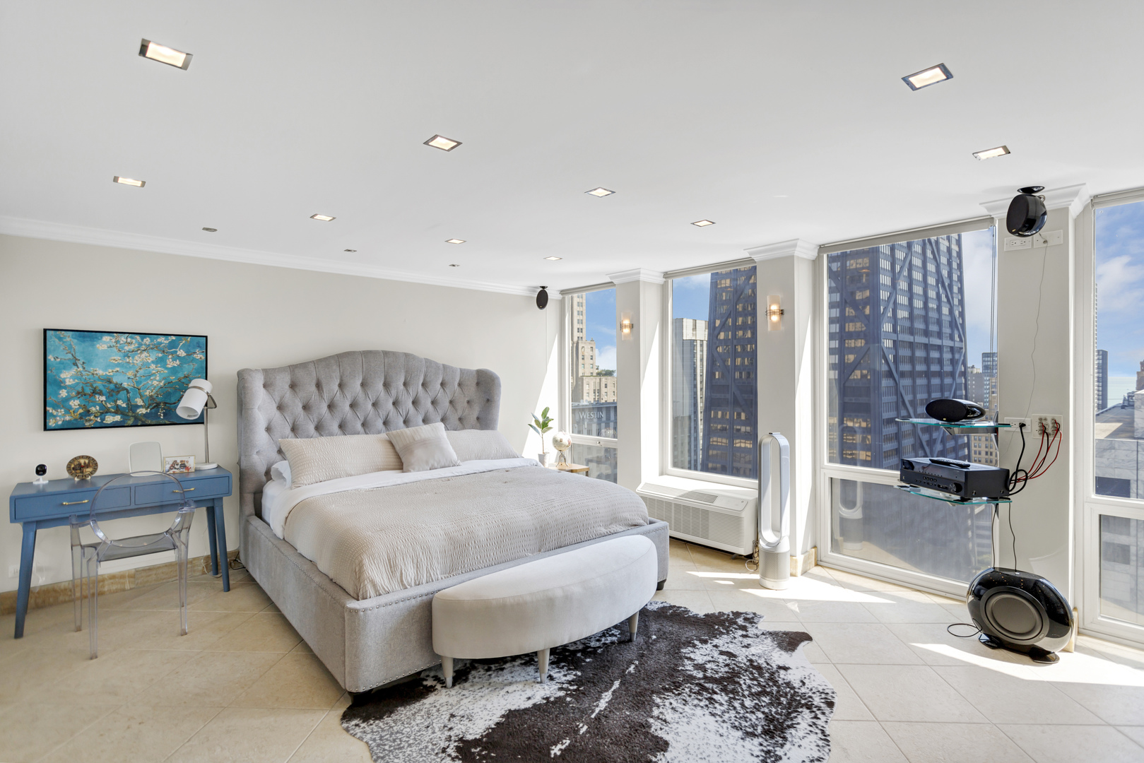 111 E Chestnut Street #24C, Chicago, IL 60611