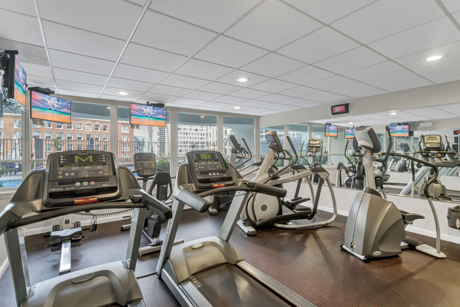 111 E Chestnut Street #24C, Chicago, IL 60611