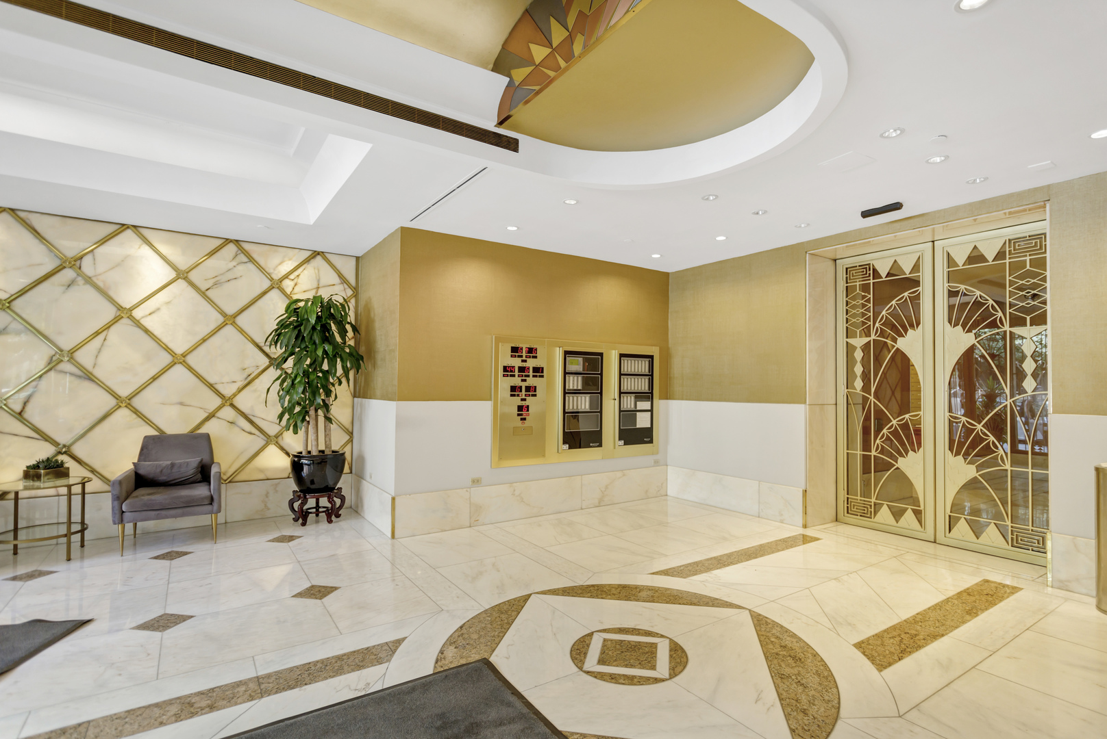 111 E Chestnut Street #24C, Chicago, IL 60611