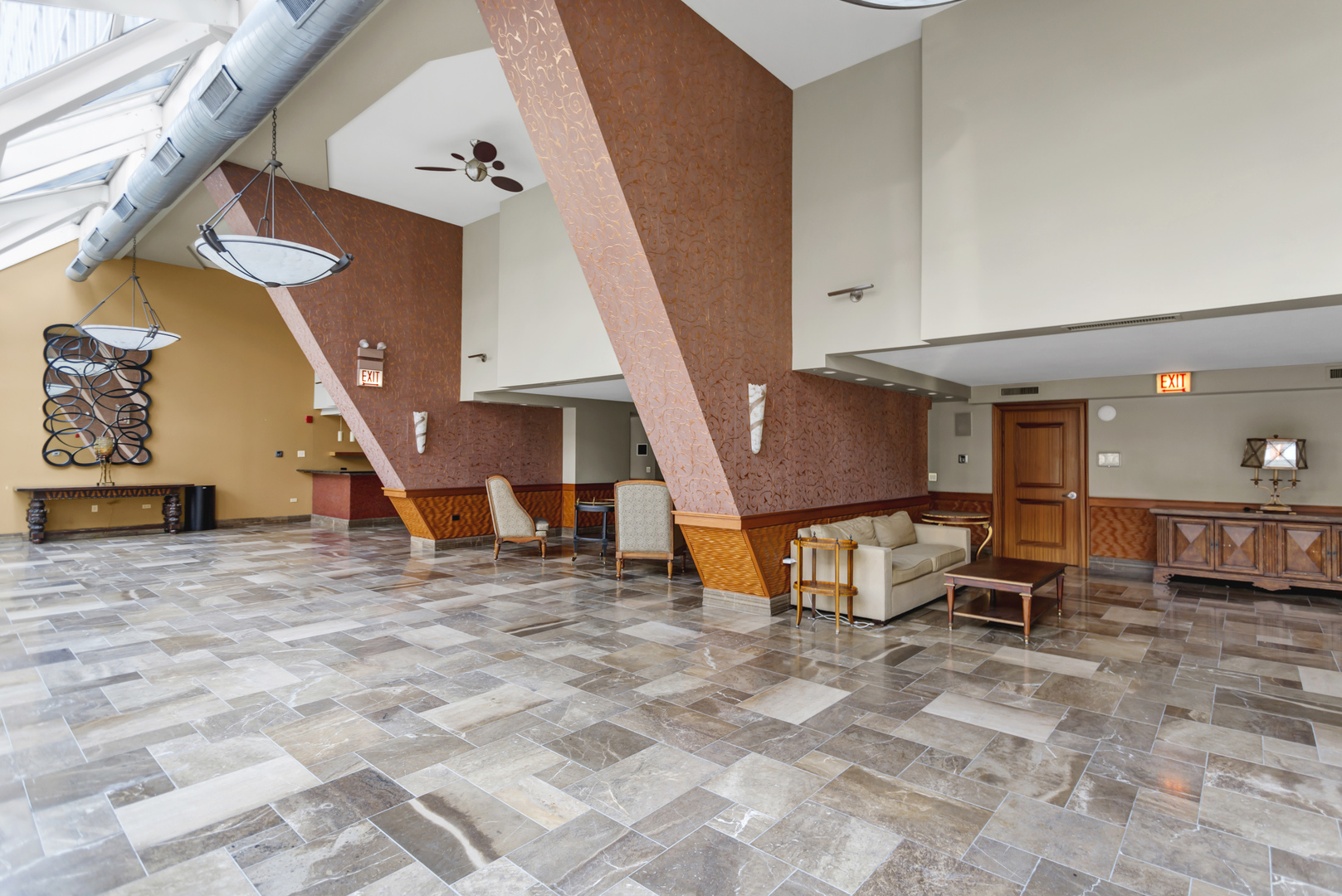111 E Chestnut Street #24C, Chicago, IL 60611