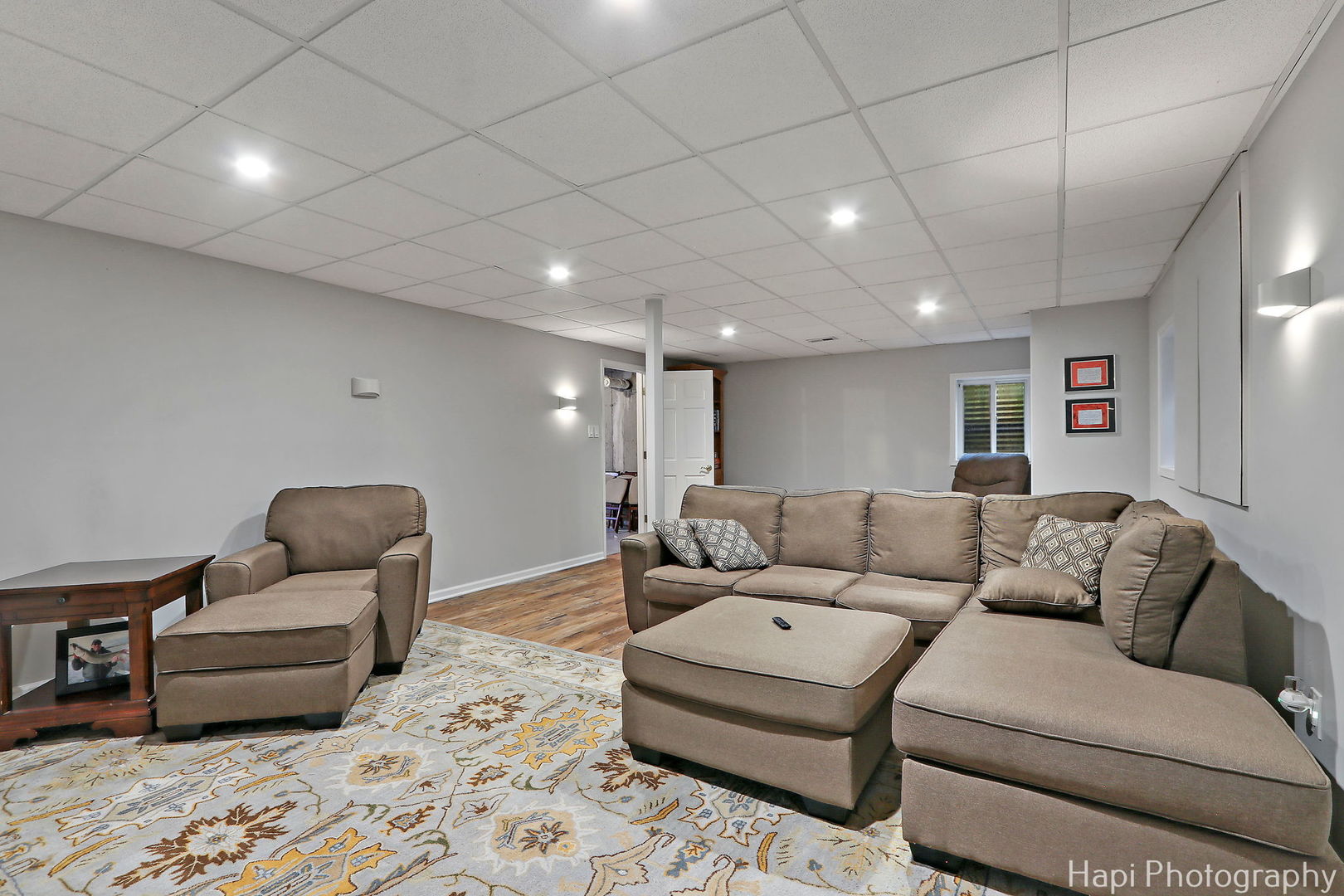 2340 Huntington Lakes Drive, Libertyville, IL 60048
