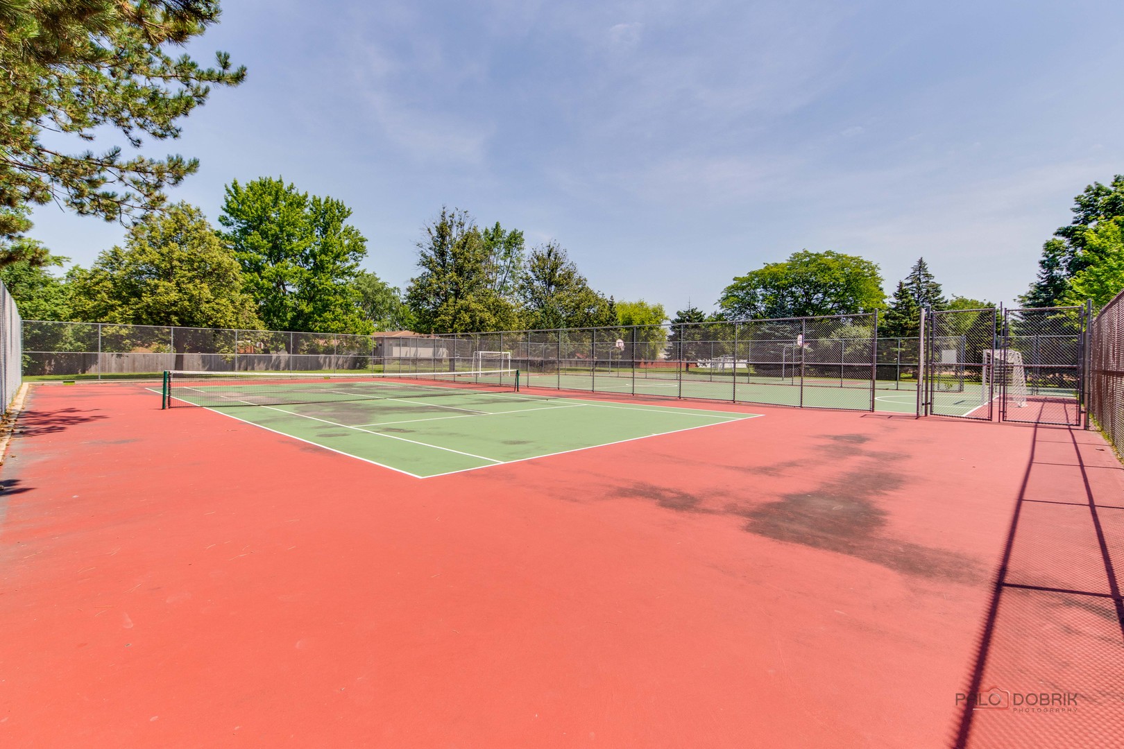 915 N York Street #403, Elmhurst, IL 60126