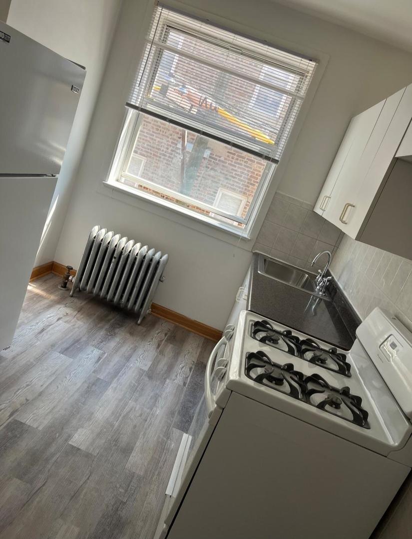 1220 W Pratt Boulevard #3-S, Chicago, IL 60626