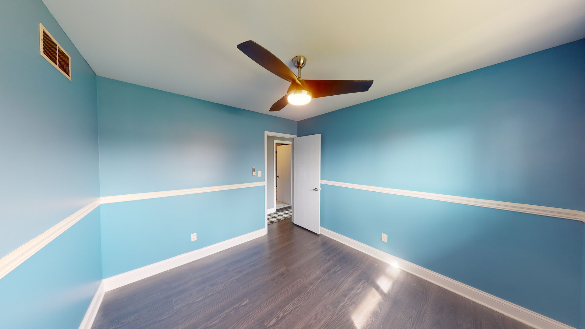 10412 Dawn Avenue, Naperville, IL 60564