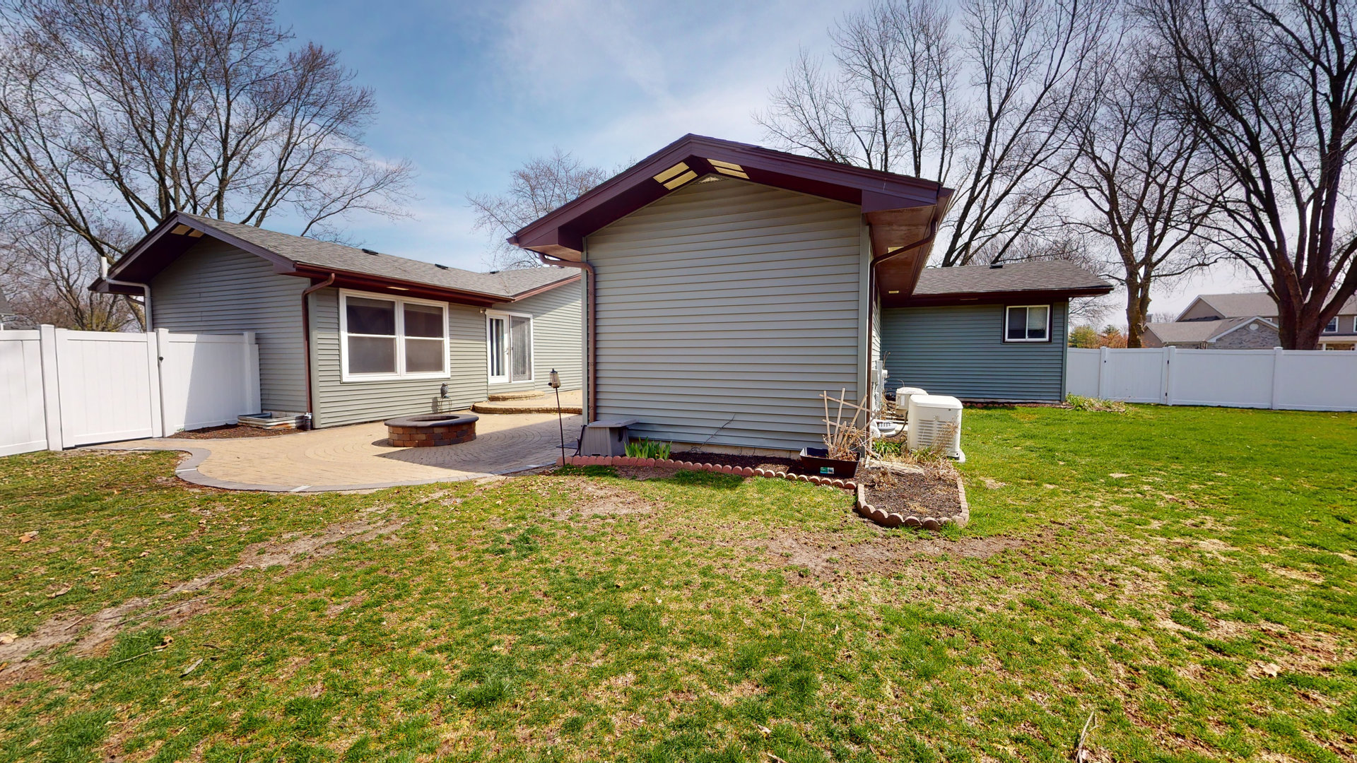 10412 Dawn Avenue, Naperville, IL 60564