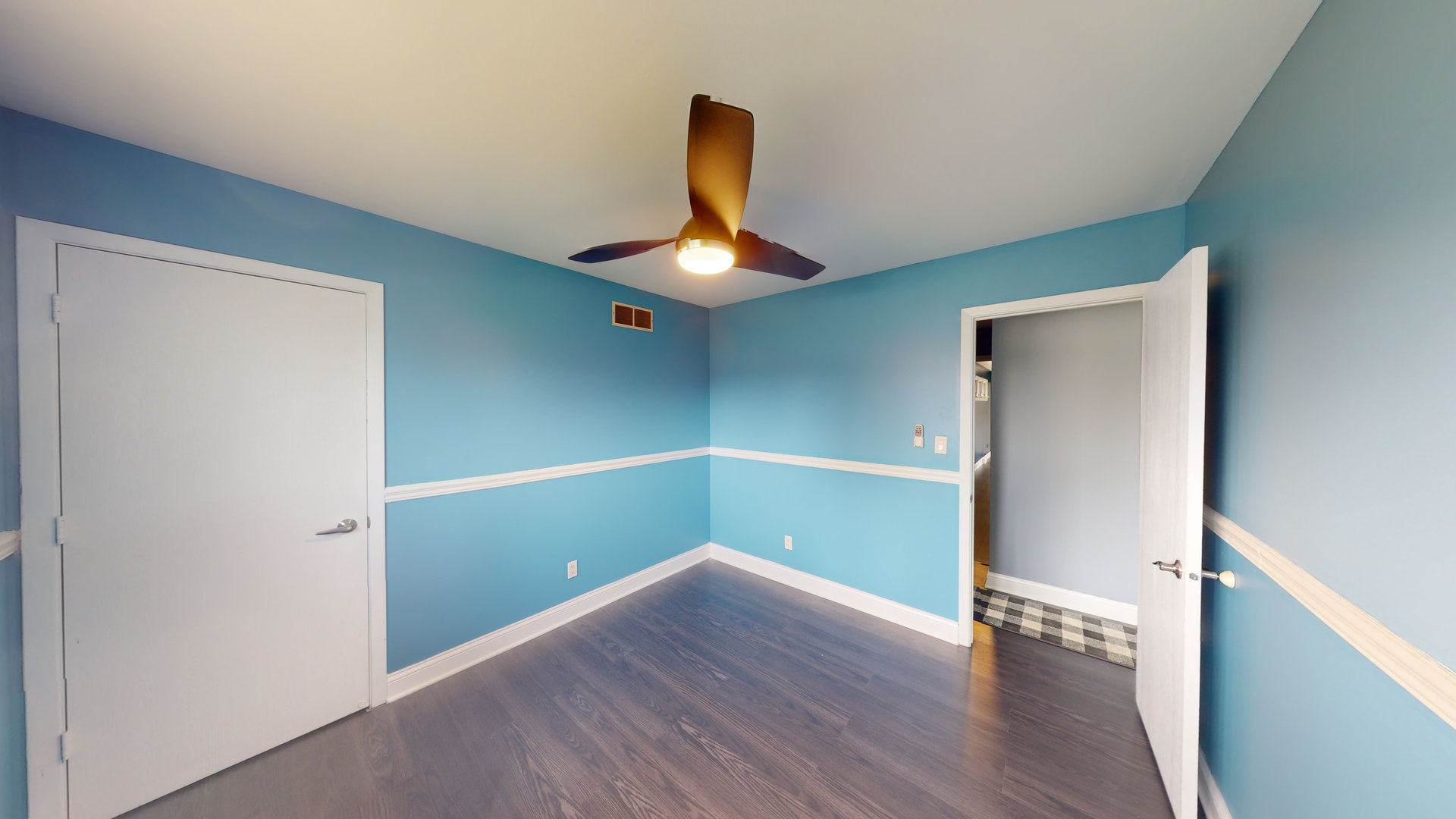 10412 Dawn Avenue, Naperville, IL 60564