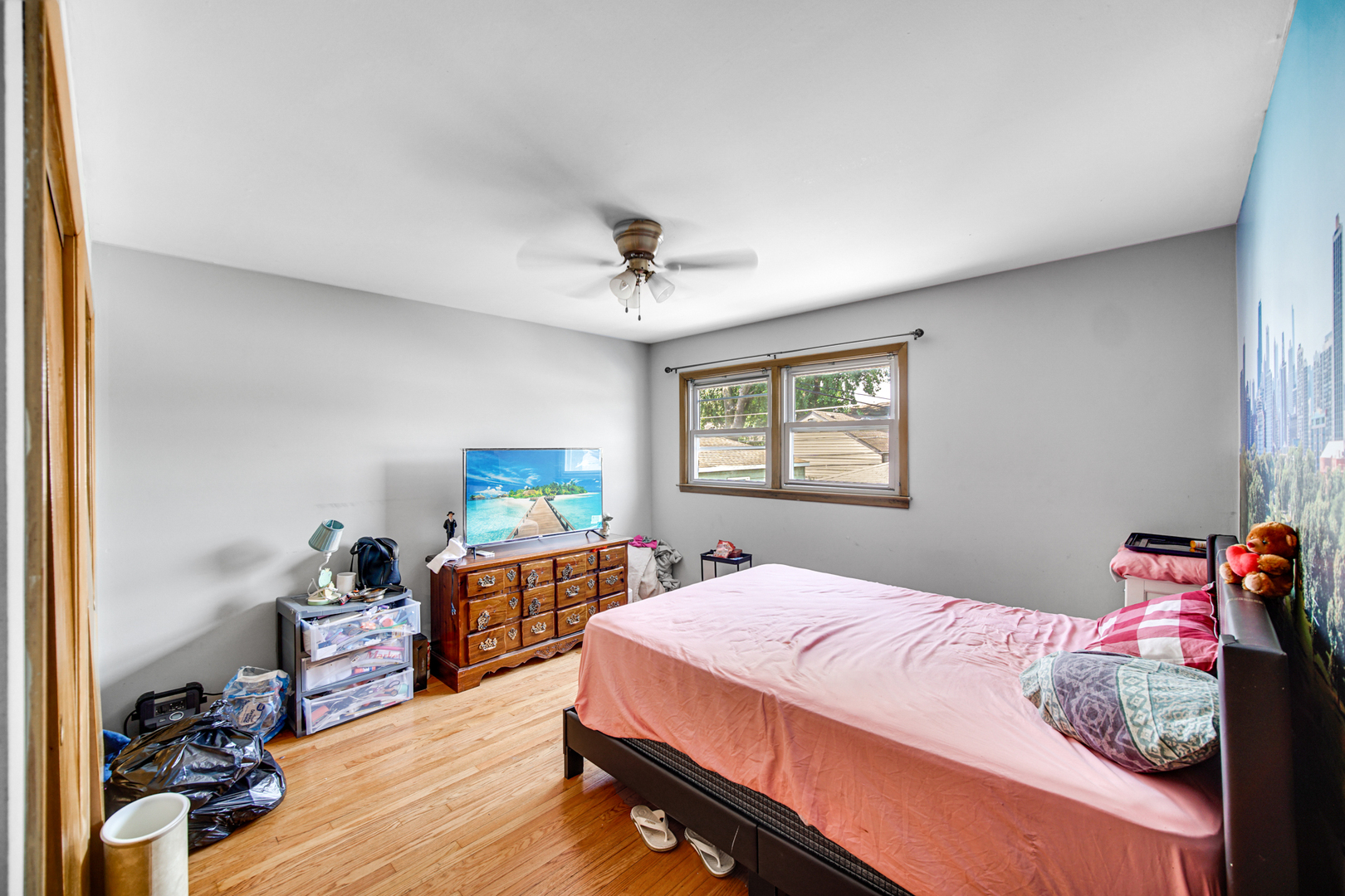 1306 N 36th Avenue, Melrose Park, IL 60160