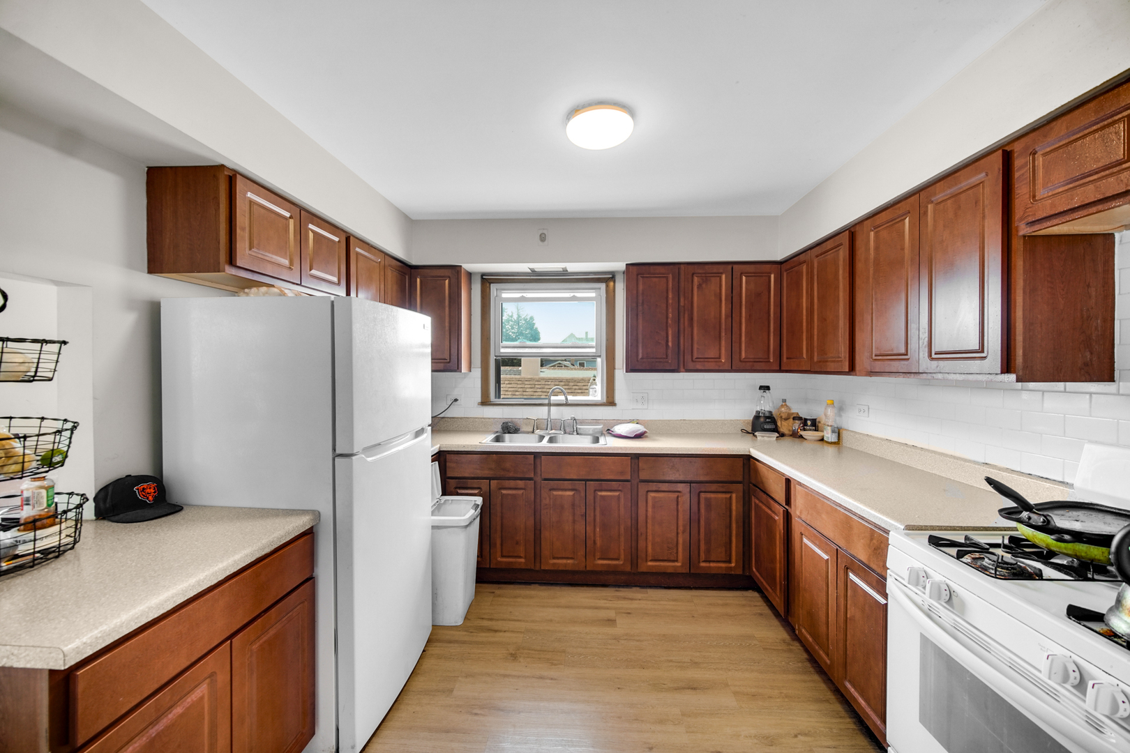 1306 N 36th Avenue, Melrose Park, IL 60160
