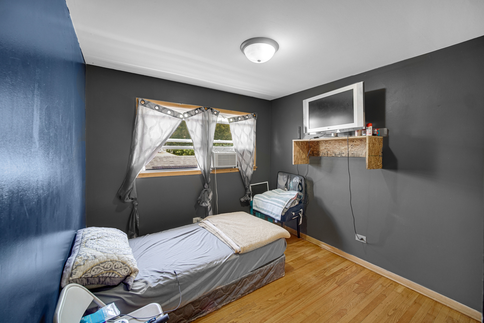 1306 N 36th Avenue, Melrose Park, IL 60160