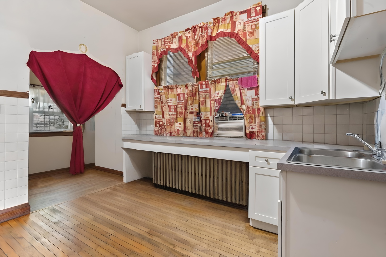 3003 N Ashland Avenue, Chicago, IL 60657