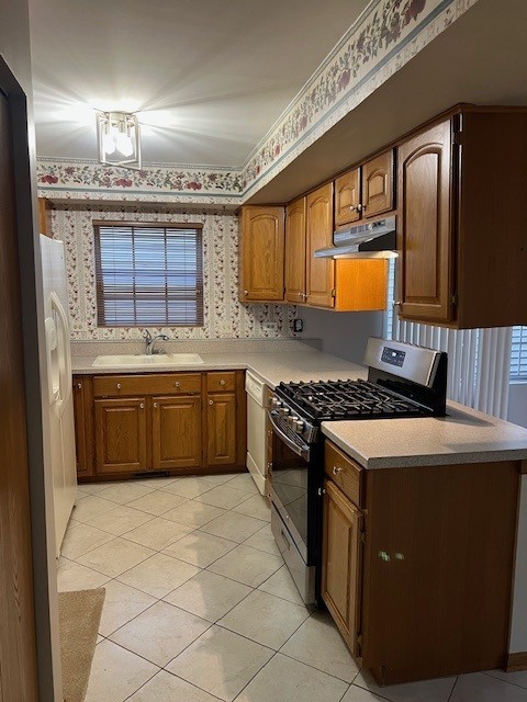 1604 Estate Circle, Naperville, IL 60565