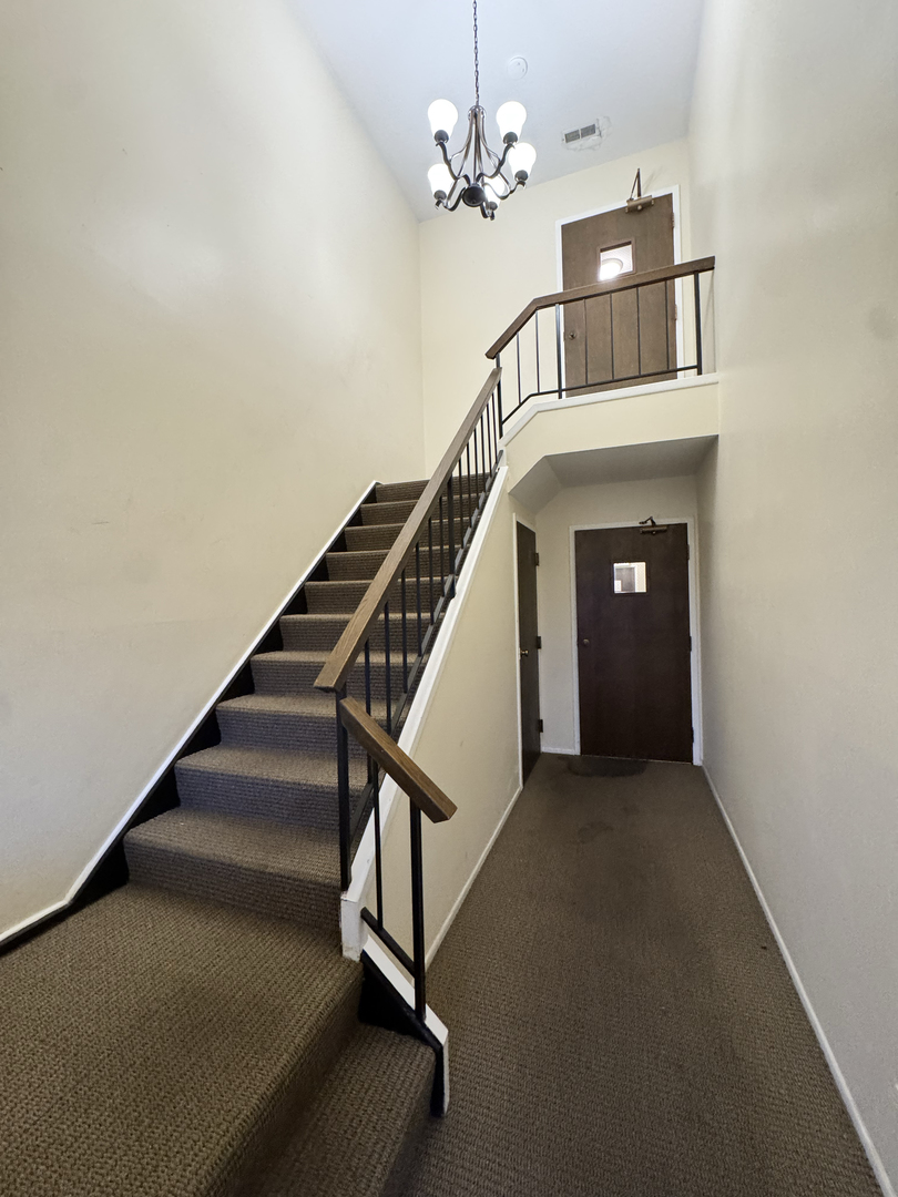 1860 W Surrey Park Lane #2B, Arlington Heights, IL 60005