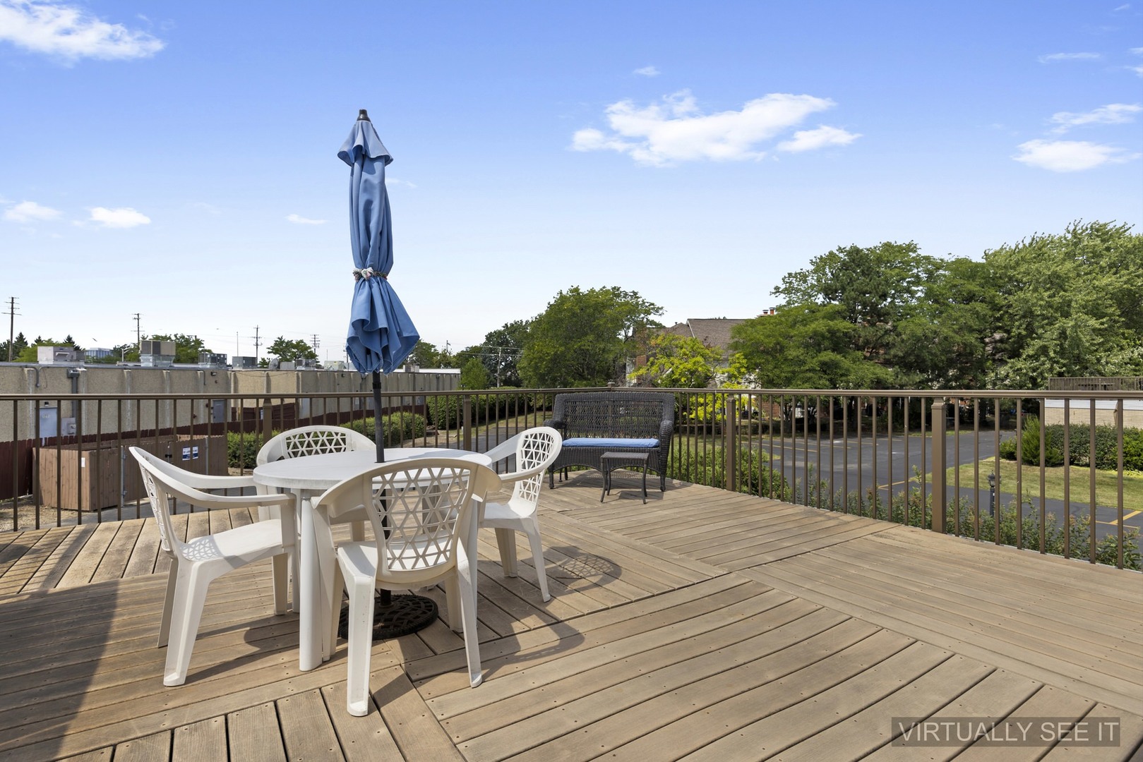 1860 W Surrey Park Lane #2B, Arlington Heights, IL 60005