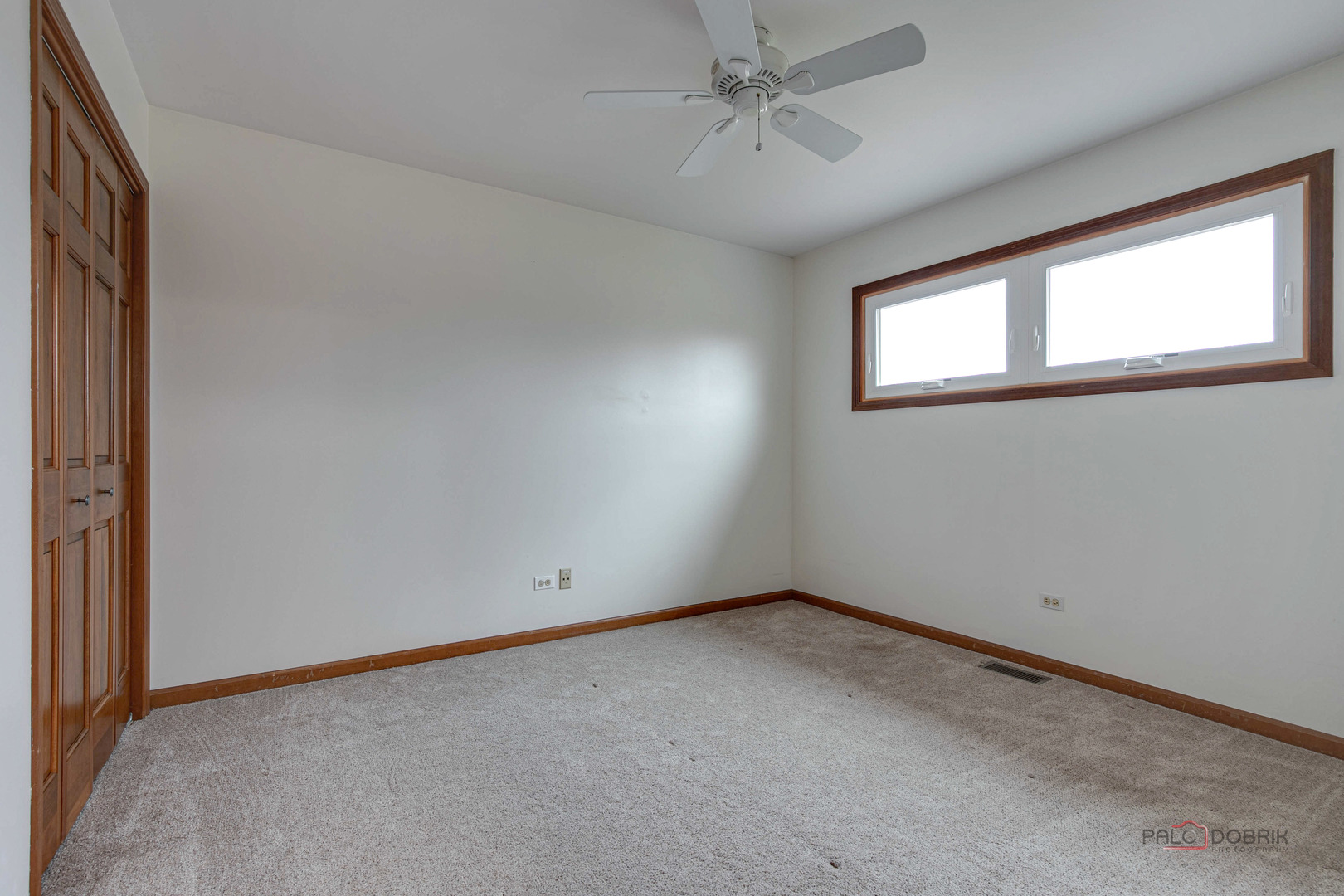 1090 Hawthorne Avenue, Gurnee, IL 60031