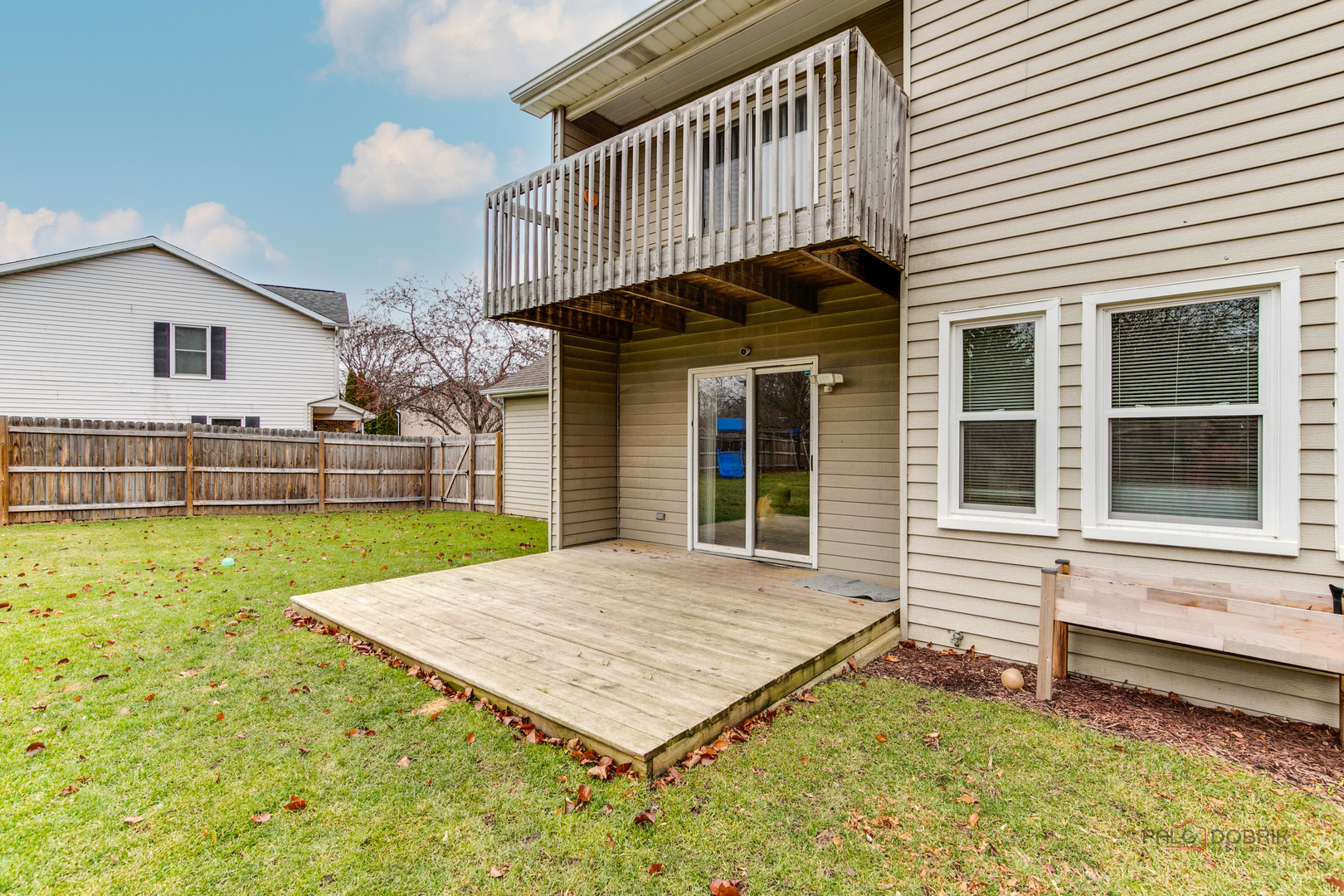 1090 Hawthorne Avenue, Gurnee, IL 60031