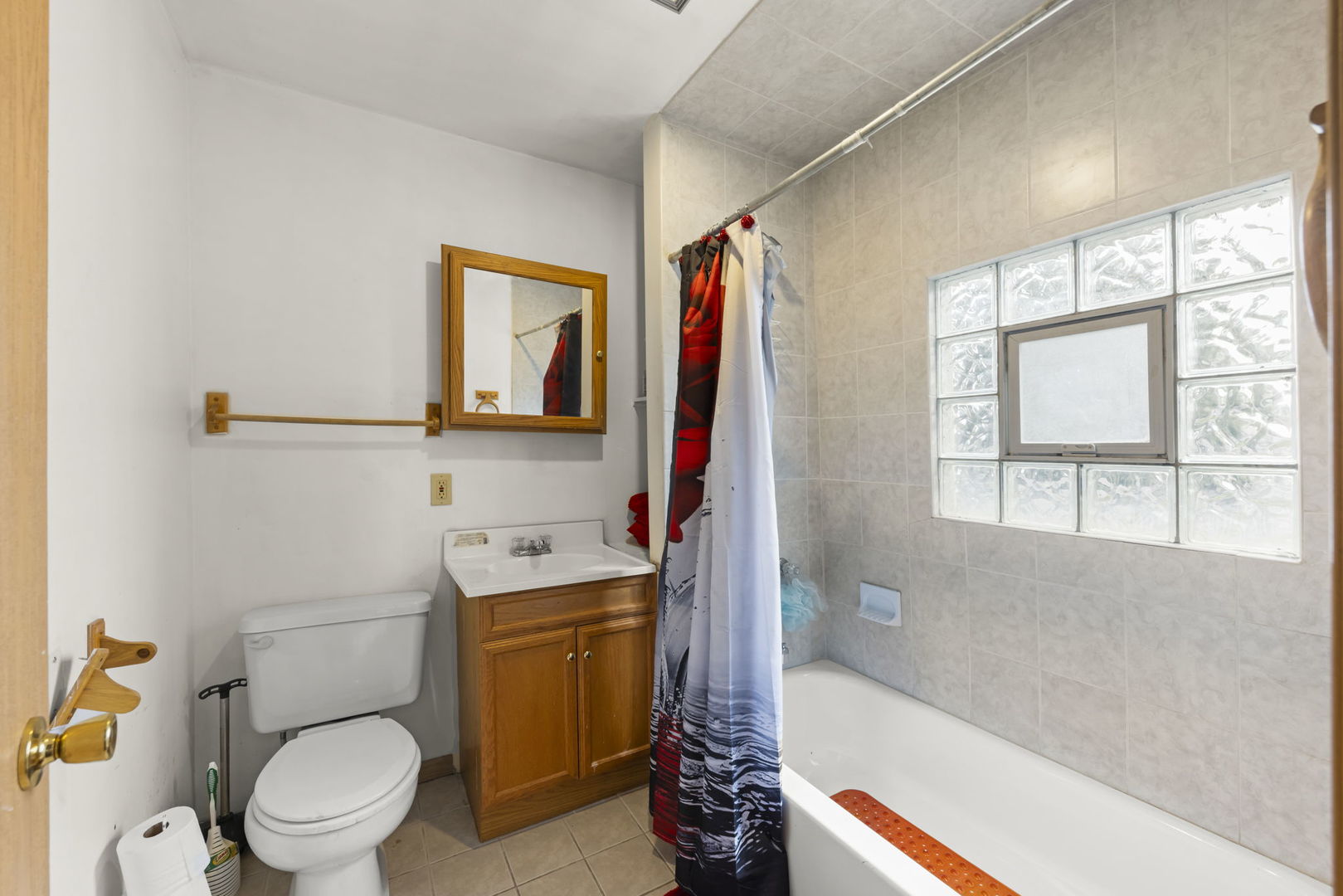 15033 Paulina Street, Harvey, IL 60426