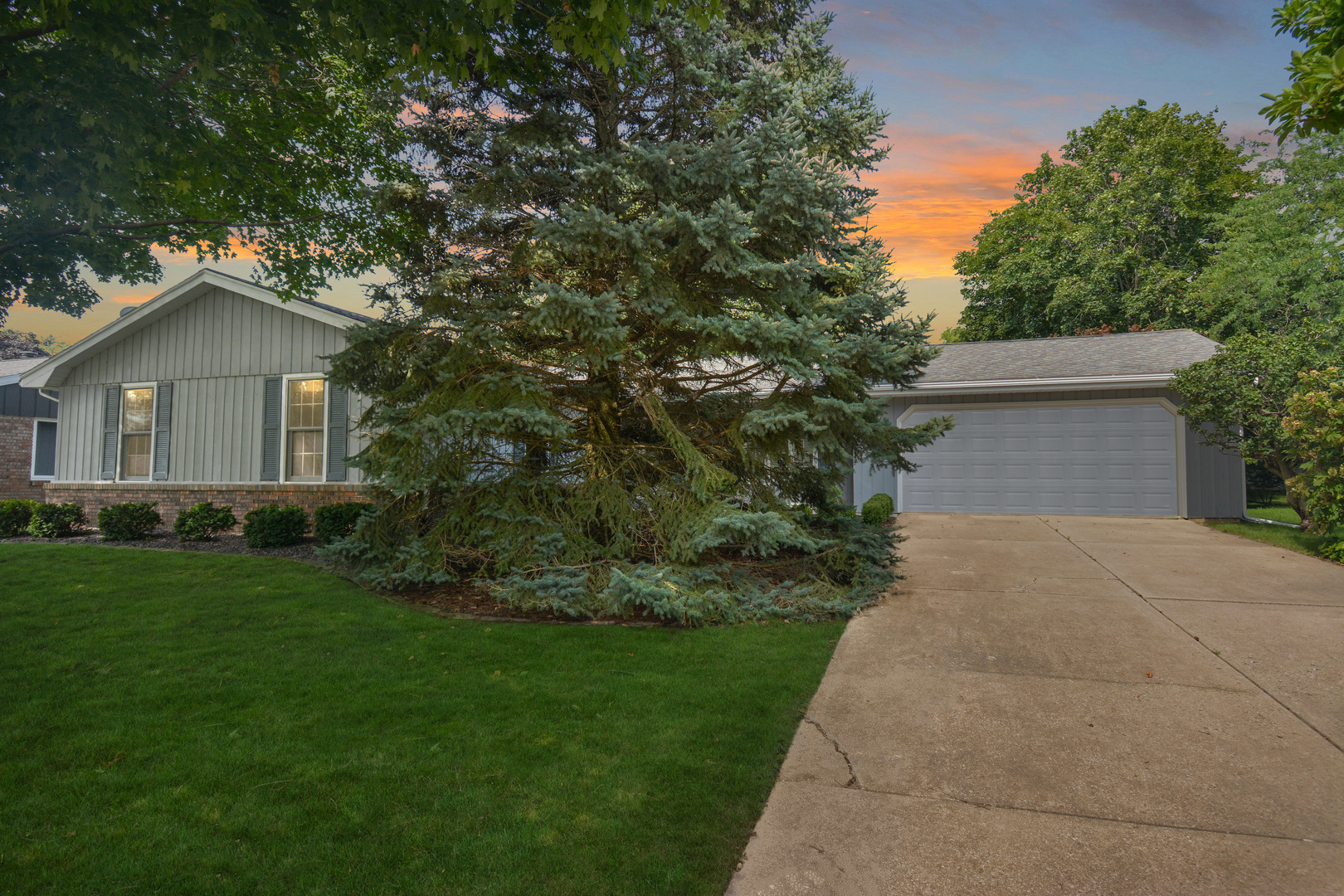 119 Hammitt Drive, Normal, IL 61761