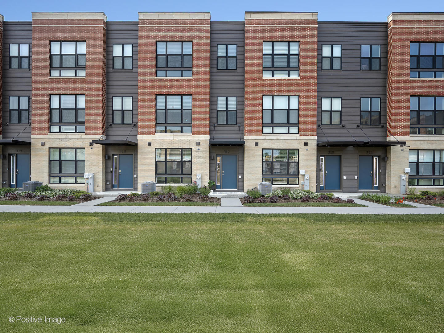 317 Summit Circle, Lombard, IL 60148