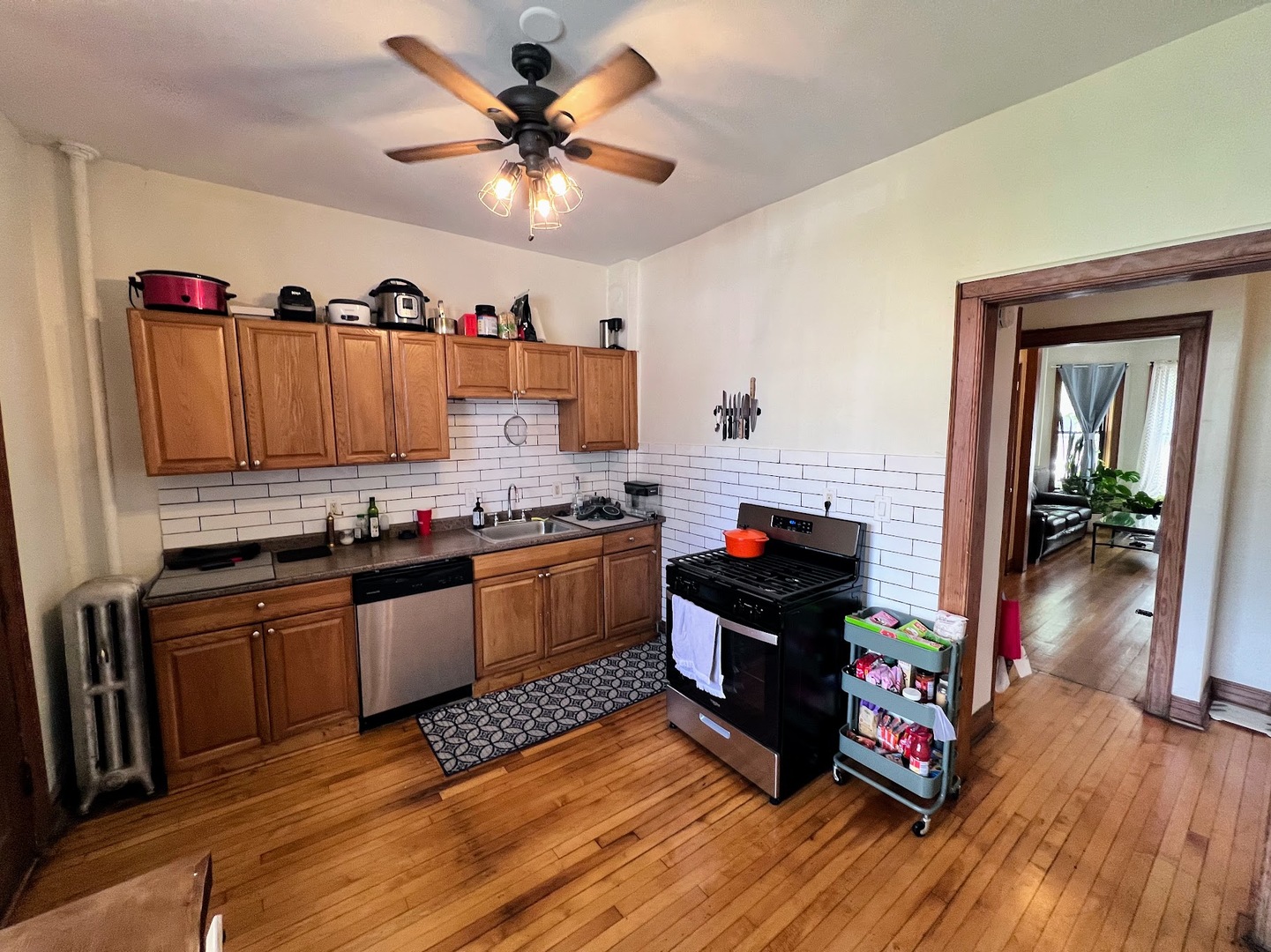3216 W ALTGELD Street #1, Chicago, IL 60647
