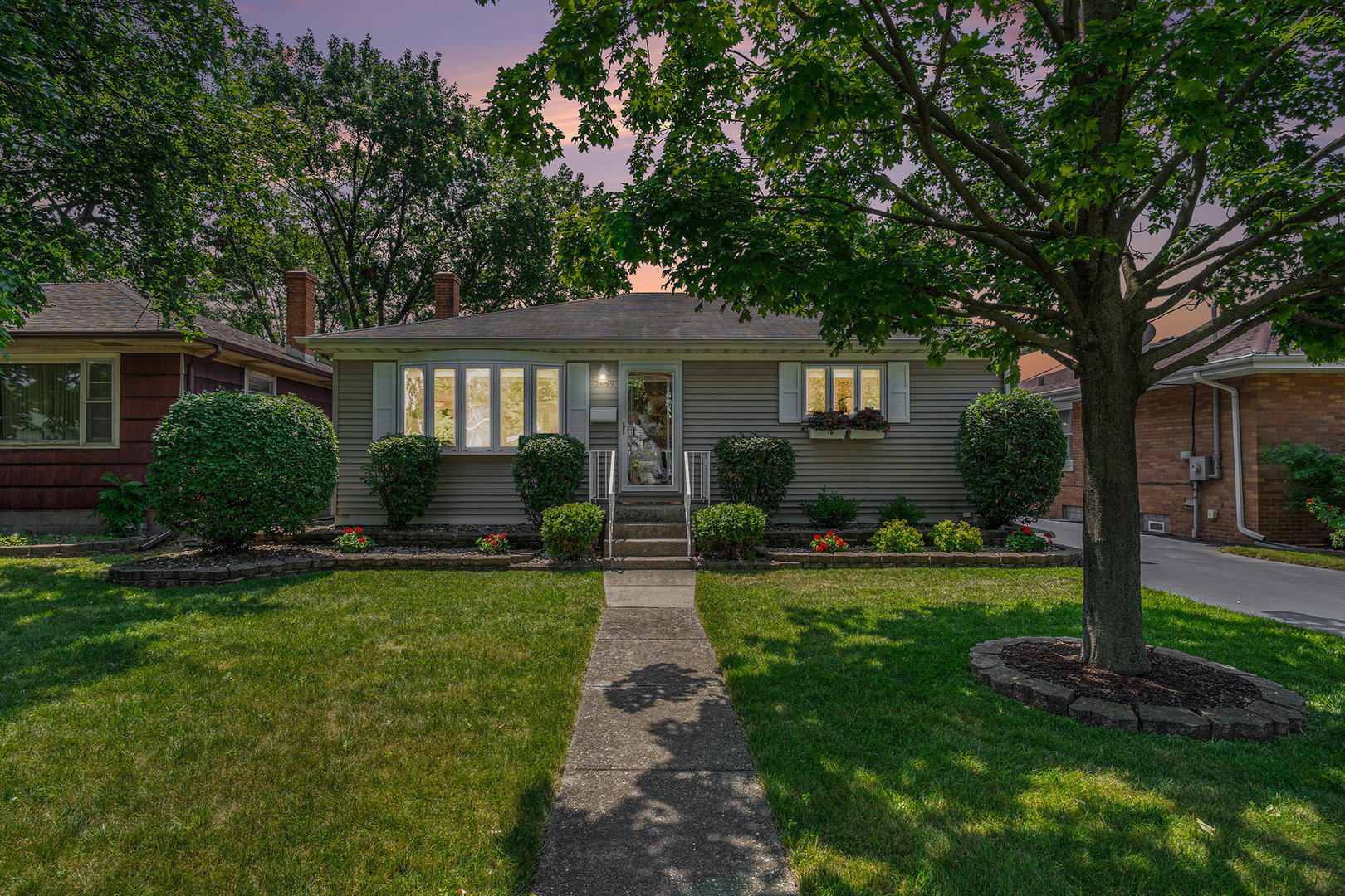 2659 Ridge Road, Lansing, IL 60438