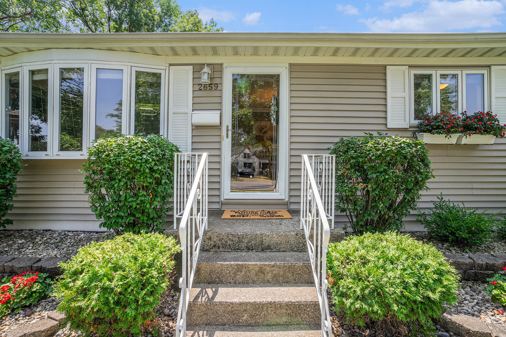 2659 Ridge Road, Lansing, IL 60438