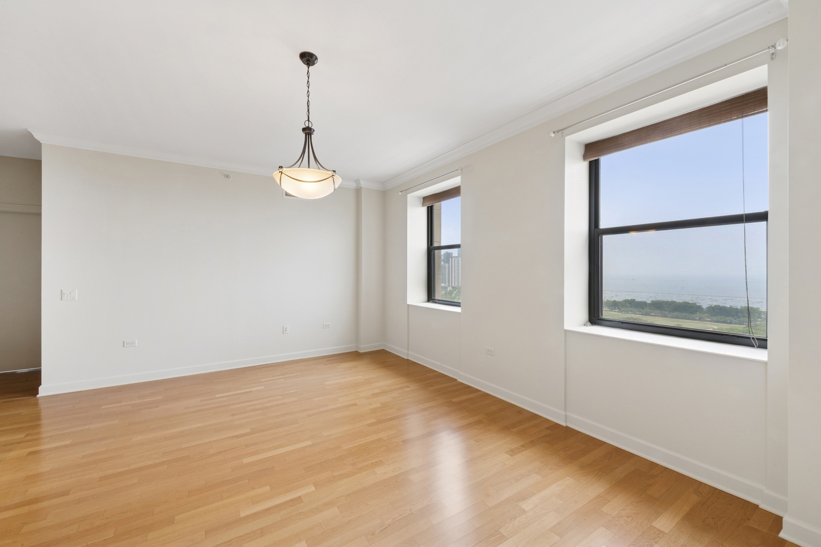 310 S Michigan Avenue #1804, Chicago, IL 60604