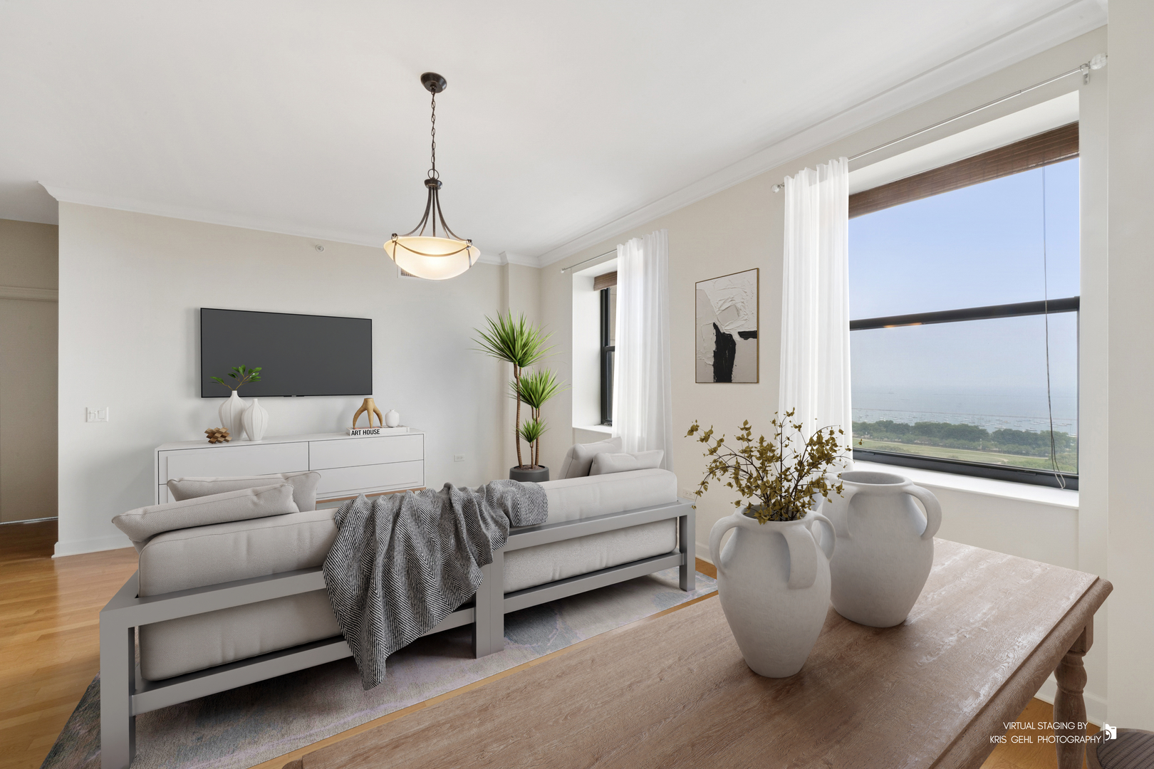 310 S Michigan Avenue #1804, Chicago, IL 60604