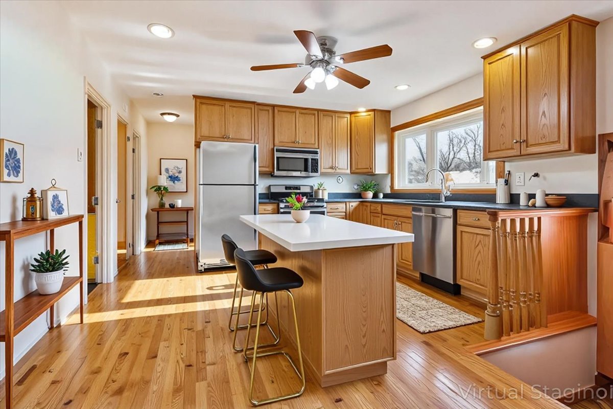 439 N Manchester Drive, Chicago Heights, IL 60411