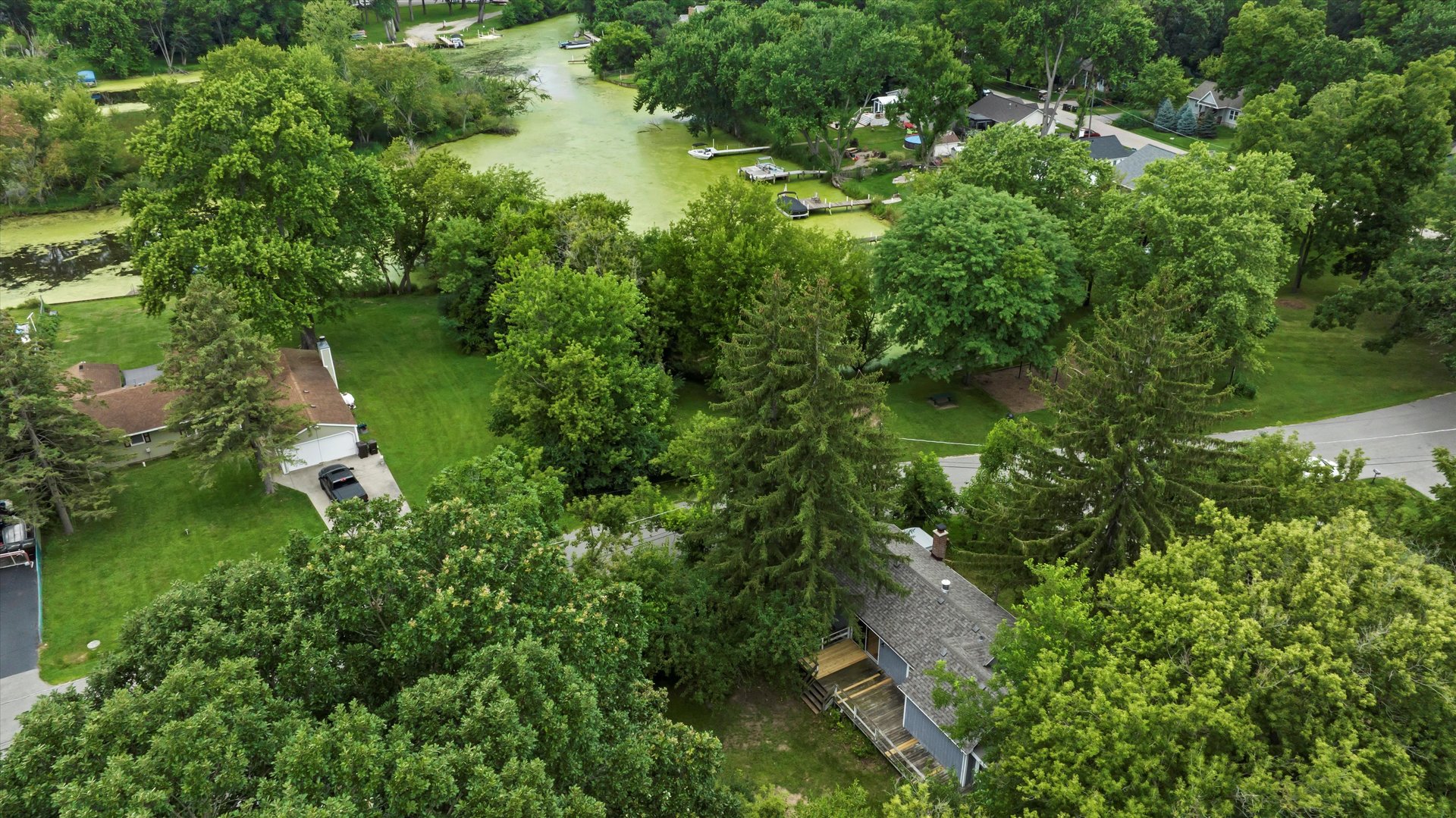 115 EASTWOOD Avenue, Port Barrington, IL 60010