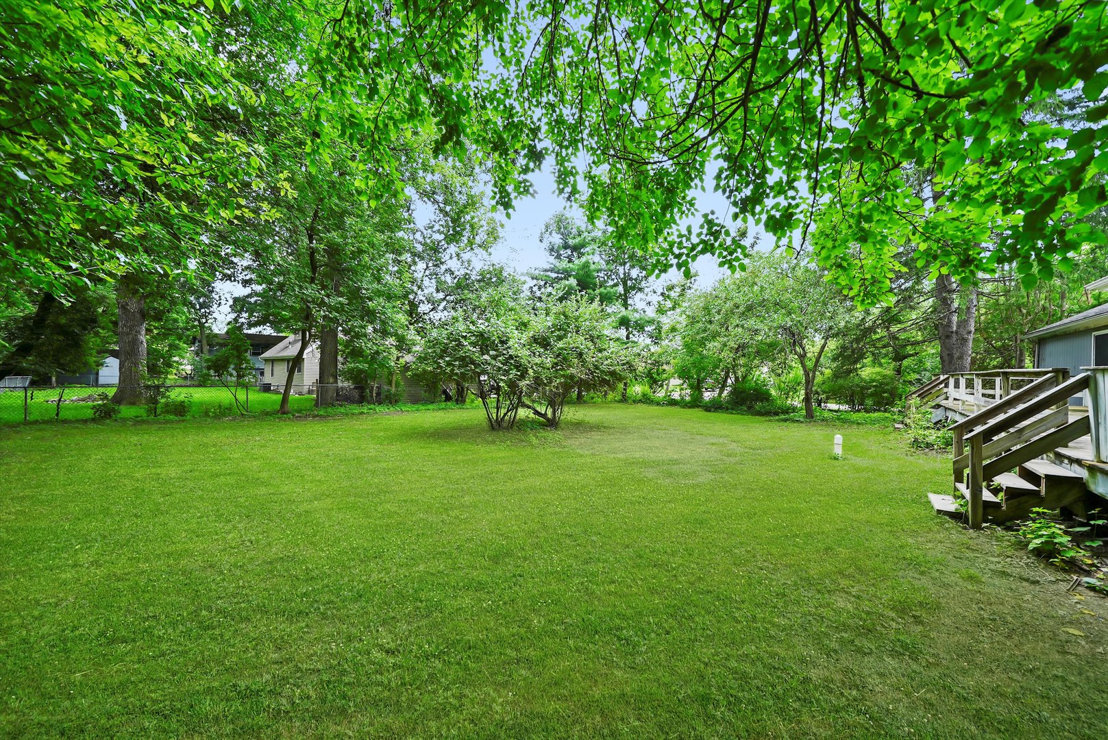 115 EASTWOOD Avenue, Port Barrington, IL 60010