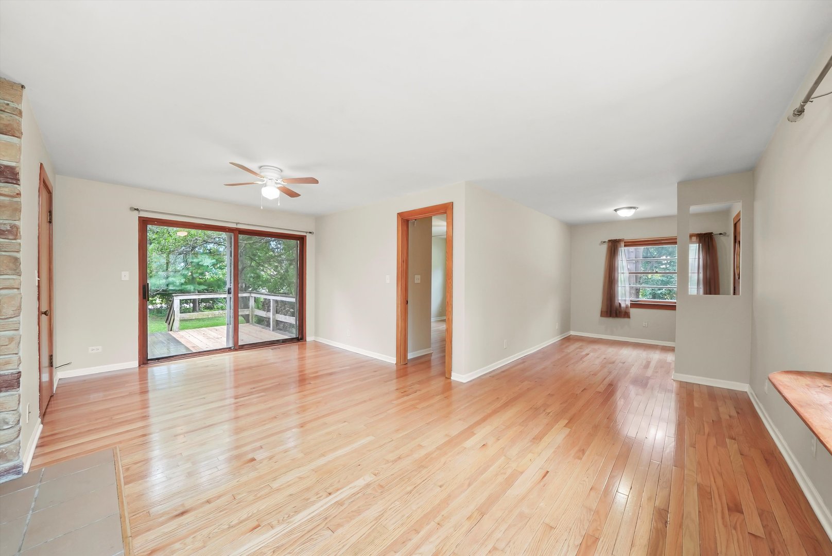 115 EASTWOOD Avenue, Port Barrington, IL 60010