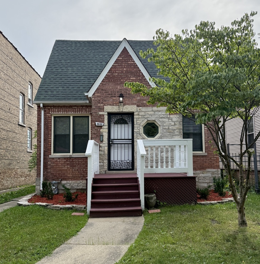 9609 S Winston Avenue, Chicago, IL 60643