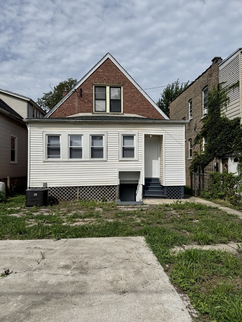 9609 S Winston Avenue, Chicago, IL 60643