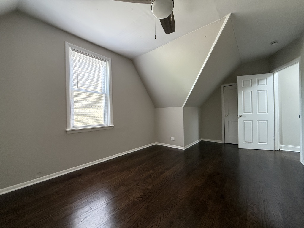 9609 S Winston Avenue, Chicago, IL 60643