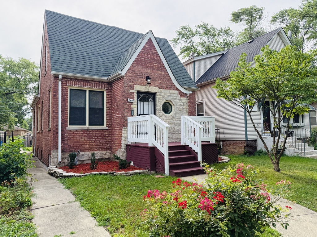 9609 S Winston Avenue, Chicago, IL 60643