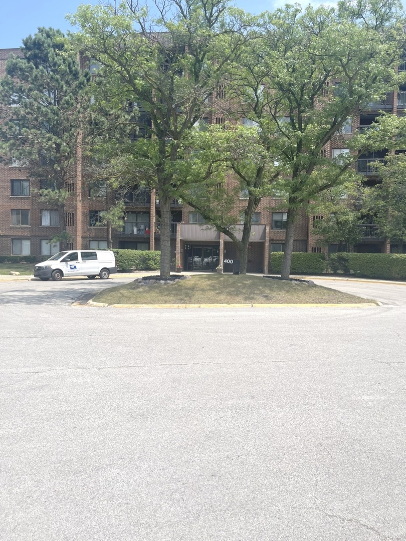 400 Park Avenue #100, Calumet City, IL 60409