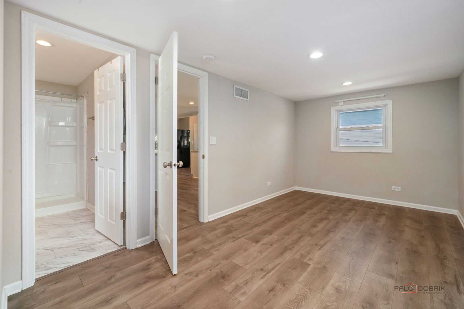 25176 W Linden Lane, Antioch, IL 60002