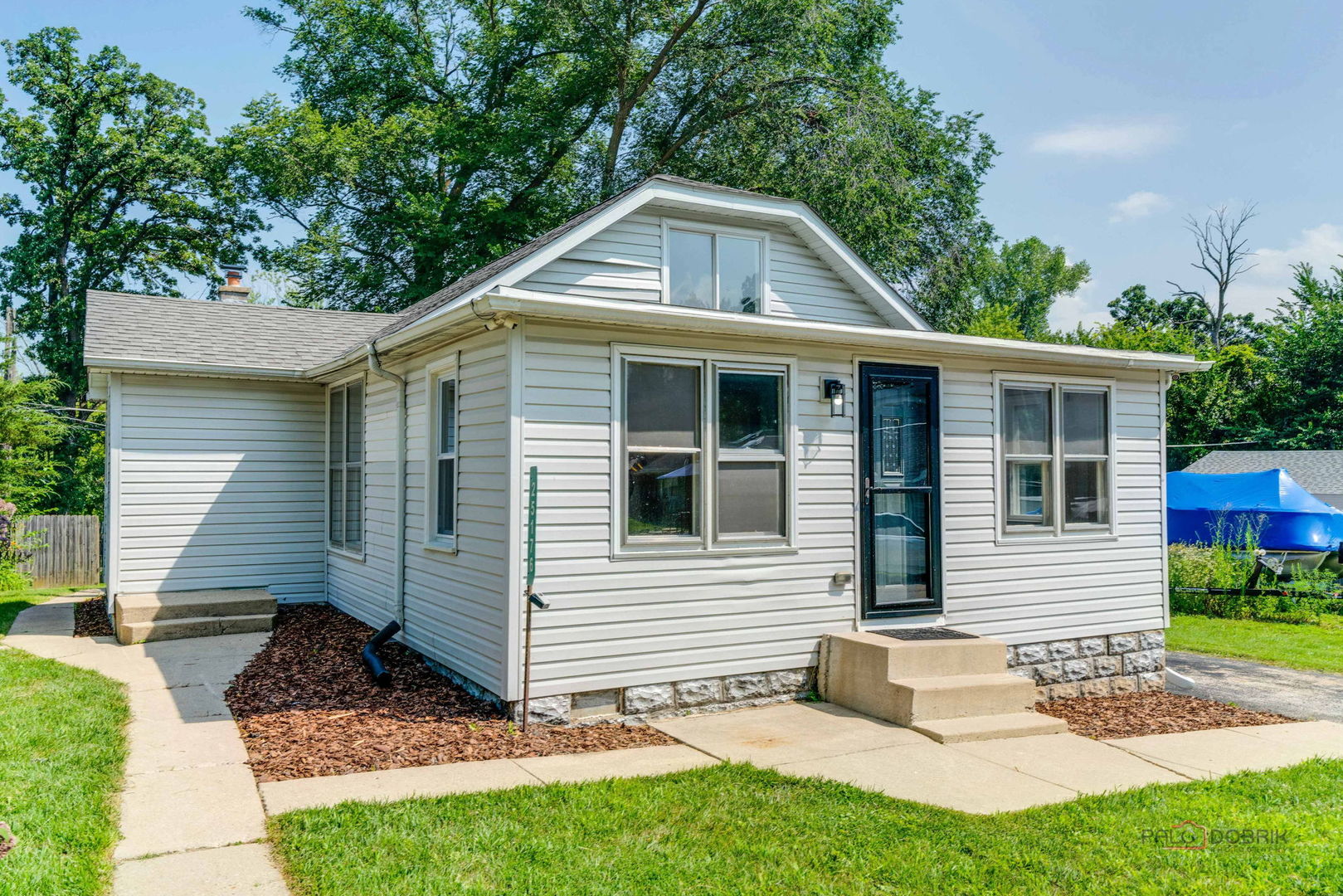 25176 W Linden Lane, Antioch, IL 60002