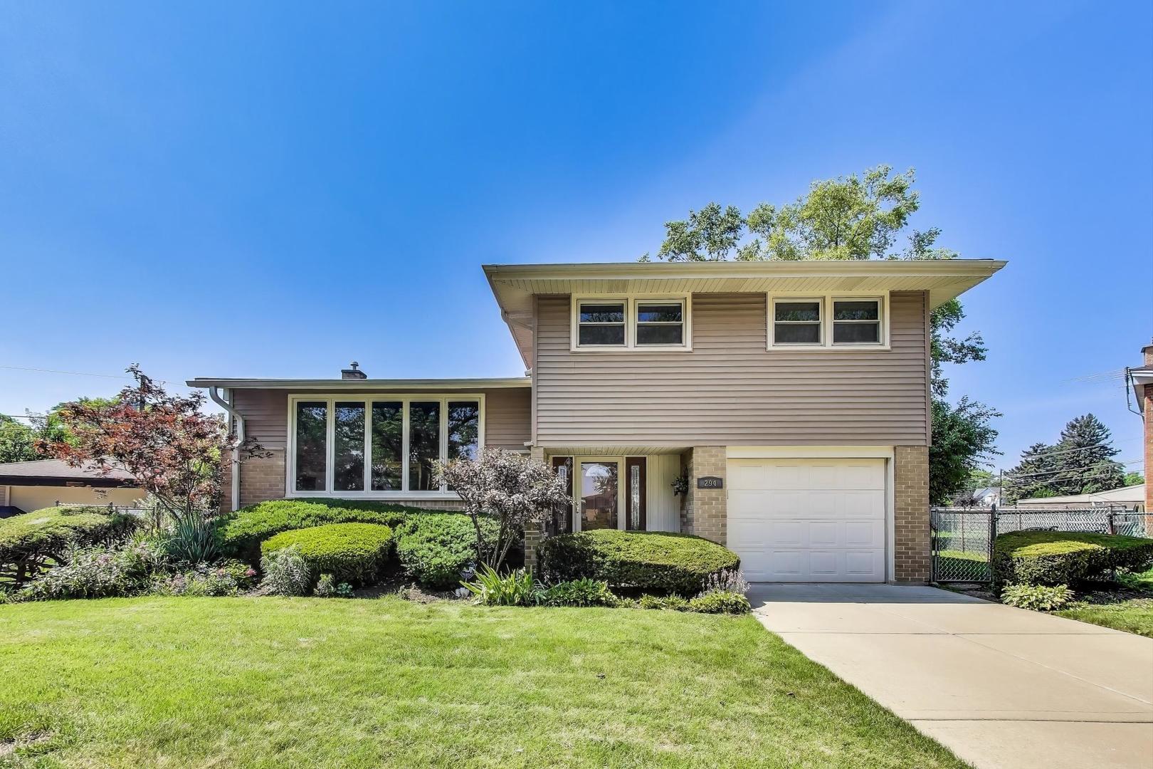 294 Lynn Court, Des Plaines, IL 60016