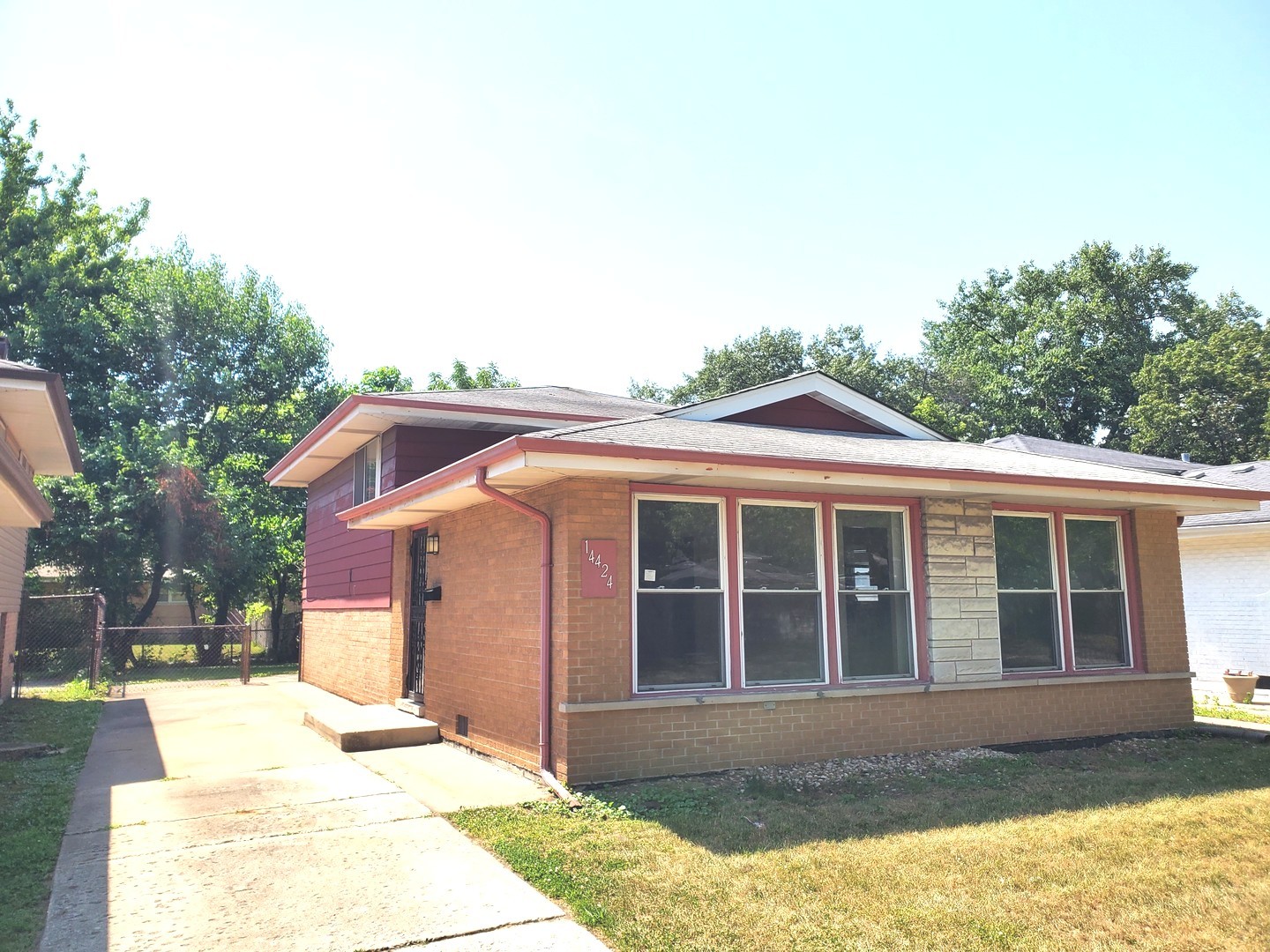 14424 Sanderson Avenue, Dolton, IL 60419