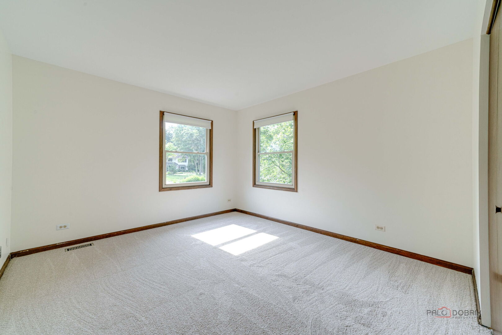 1758 Lexington Road, Libertyville, IL 60048