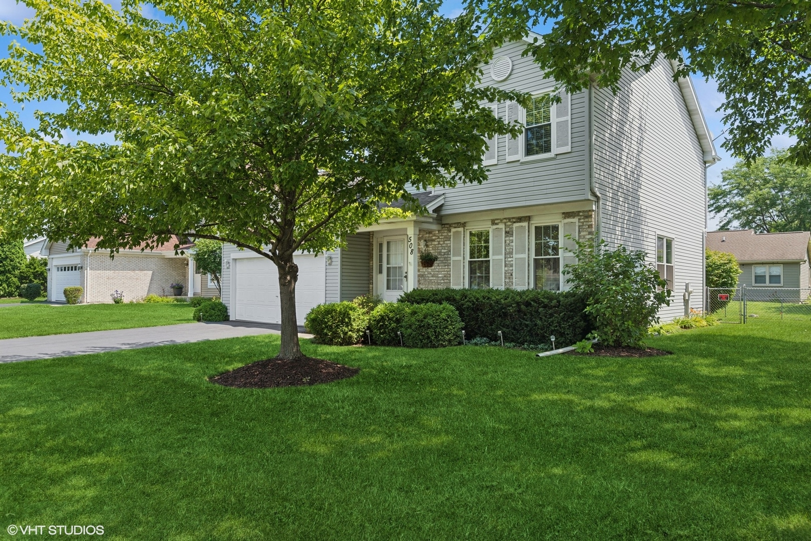 508 Indian Ridge Trail, Wauconda, IL 60084