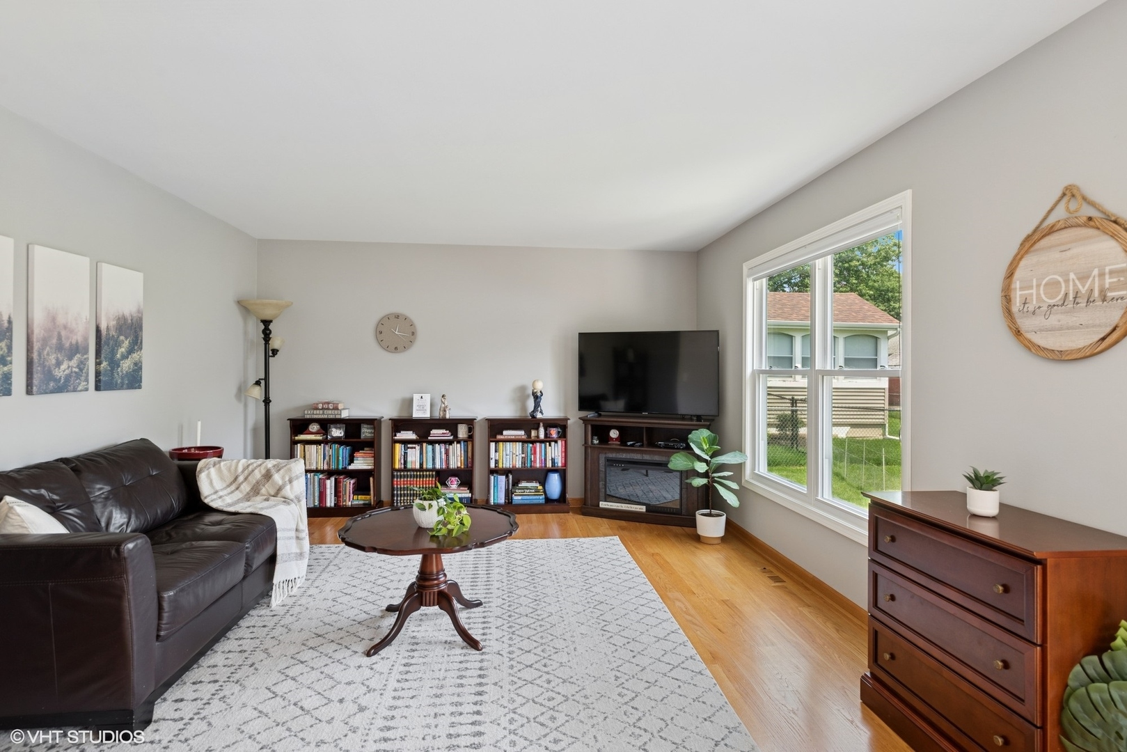 508 Indian Ridge Trail, Wauconda, IL 60084