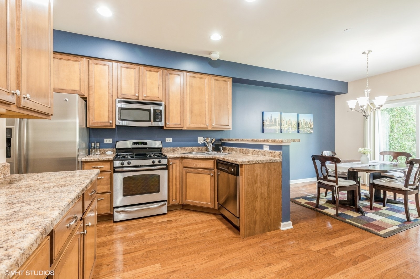 9917 CUMMINGS Street, Huntley, IL 60142