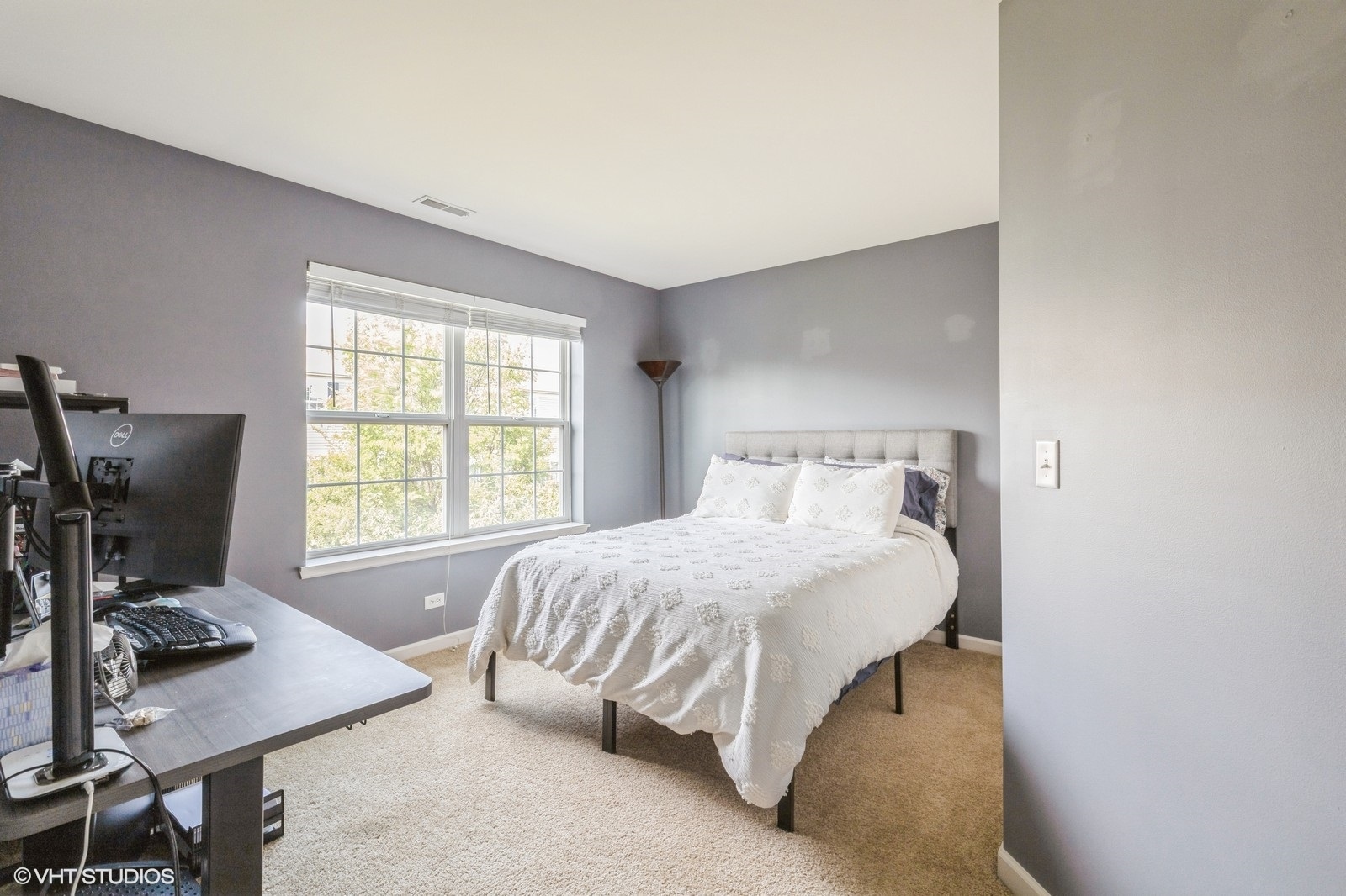 9917 CUMMINGS Street, Huntley, IL 60142