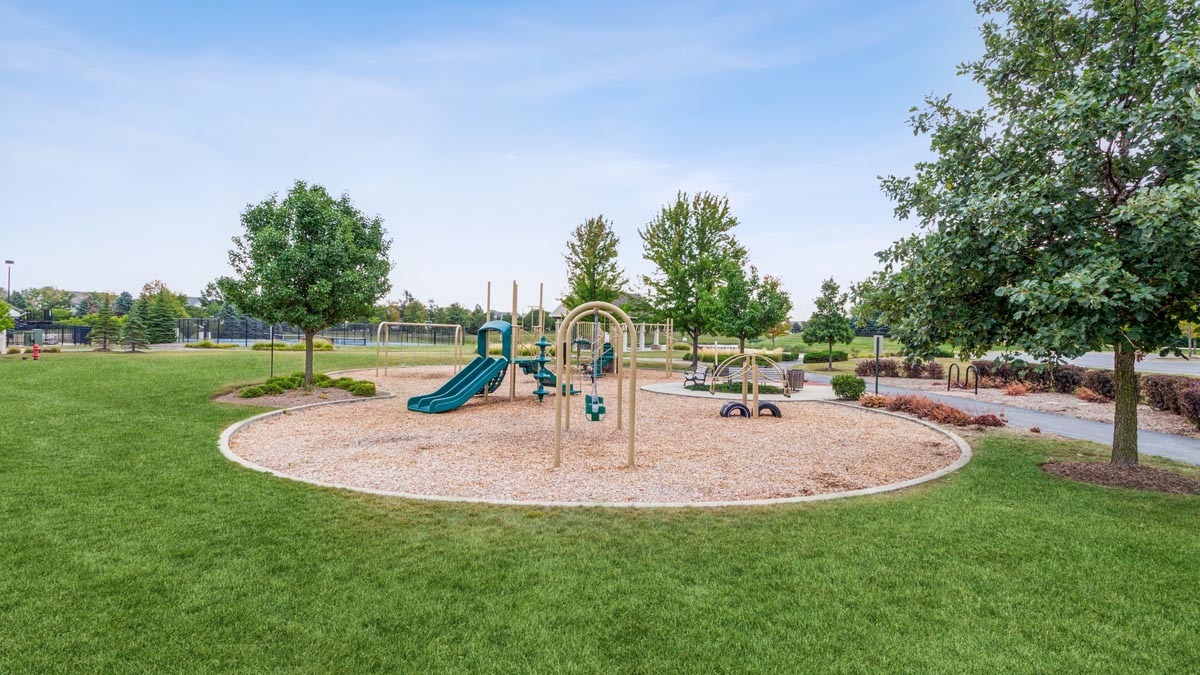9917 CUMMINGS Street, Huntley, IL 60142