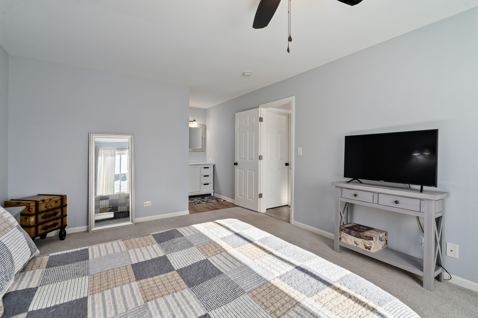 7970 Knottingham Circle #D, Darien, IL 60561