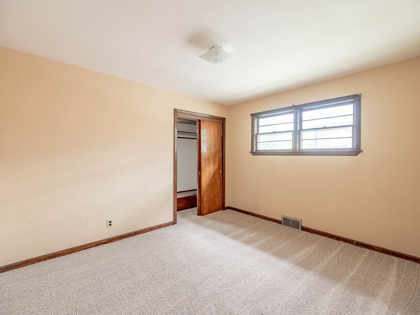 4251 147th Street, Midlothian, IL 60445