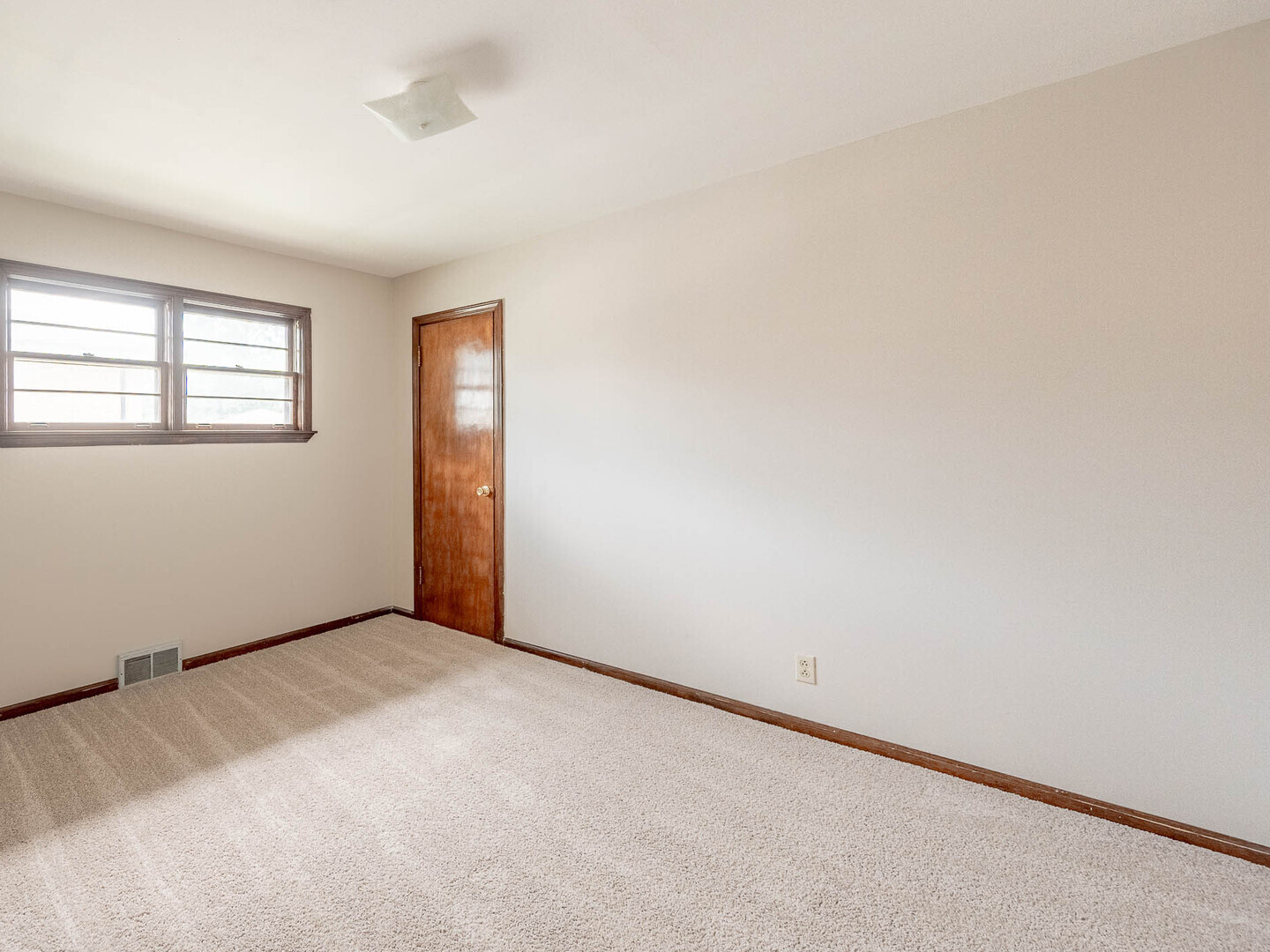 4251 147th Street, Midlothian, IL 60445